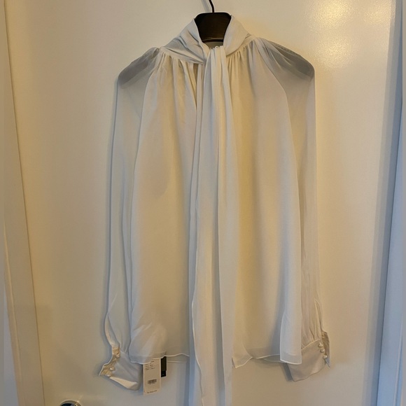 White silk blouse - Picture 4 of 6